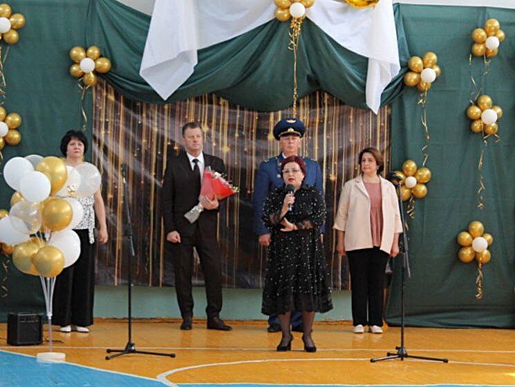 Последний звонок.